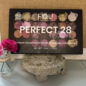BFY Cosmetics Perfect 28 Eyeshadow‎ Palette